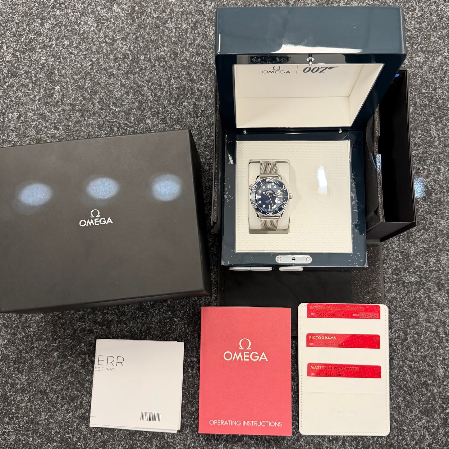 Omega Seamaster Diver 300M - 210.30.42.20.03.002