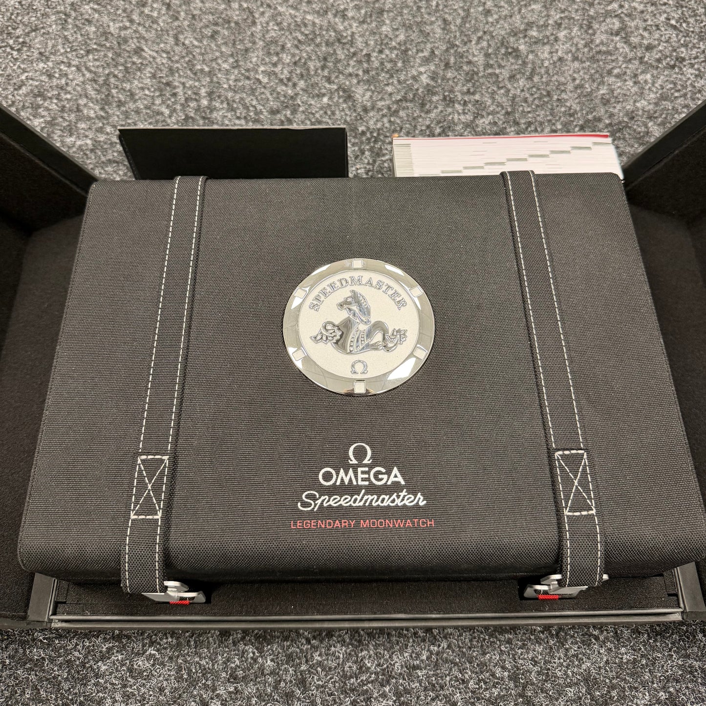 Omega Speedmaster Professional Moonwatch - 311.30.42.30.01.005