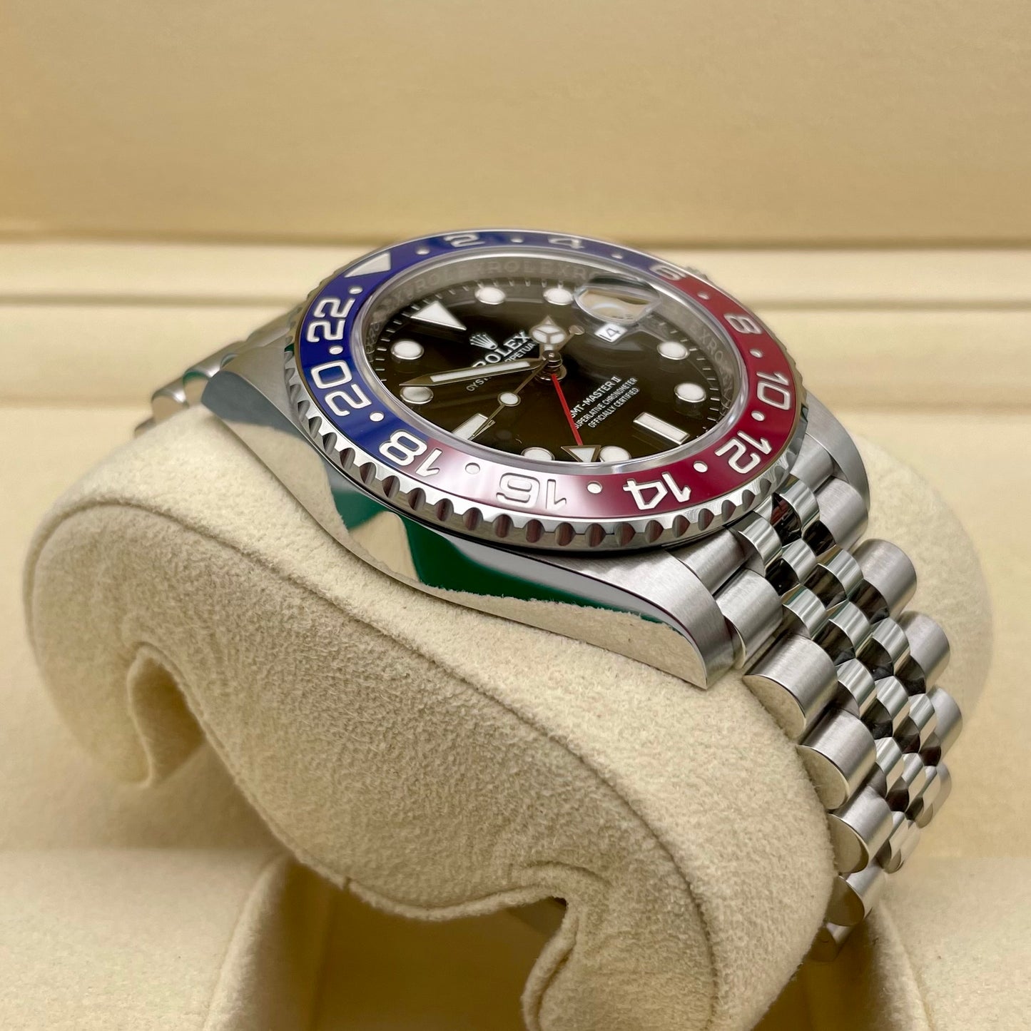 Rolex GMT-Master II - 126710BLRO