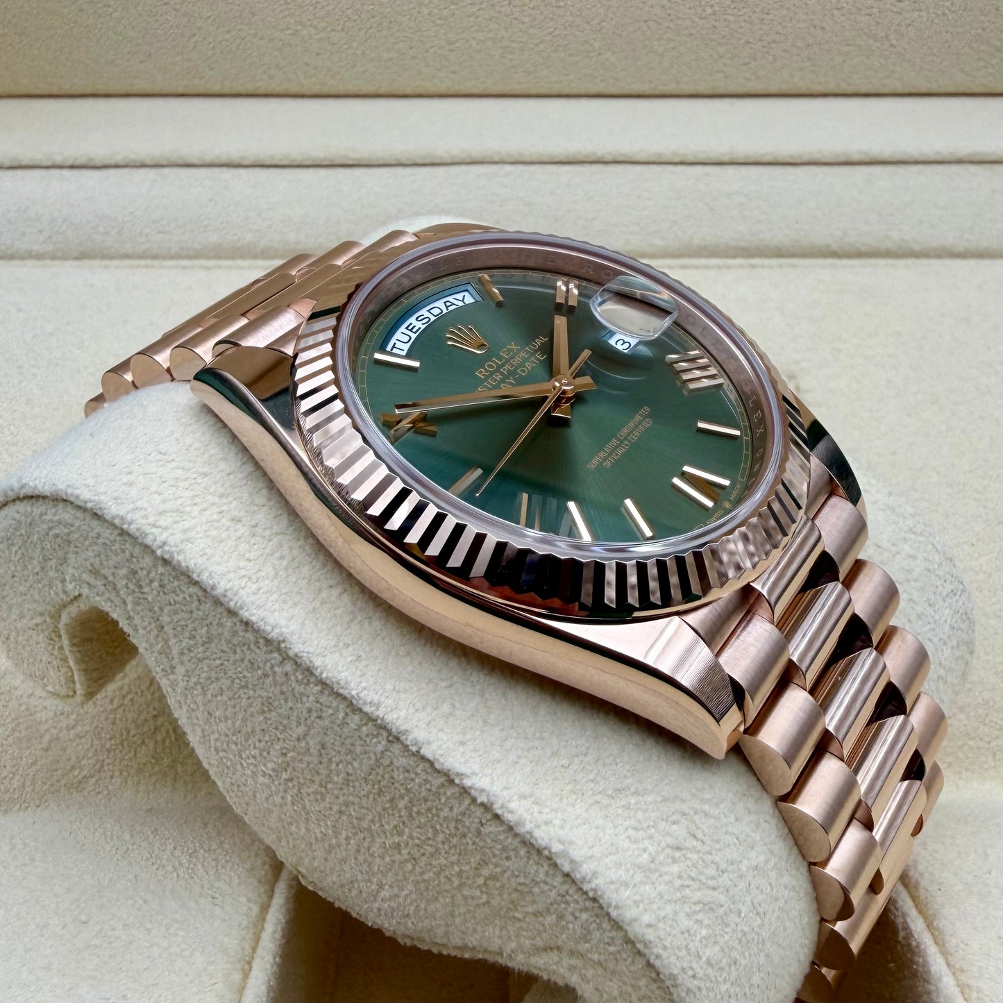 Rolex Day-Date 40 - 228235