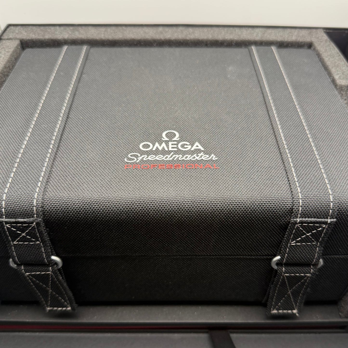 Omega Speedmaster Professional Moonwatch White - 310.32.42.50.04.001