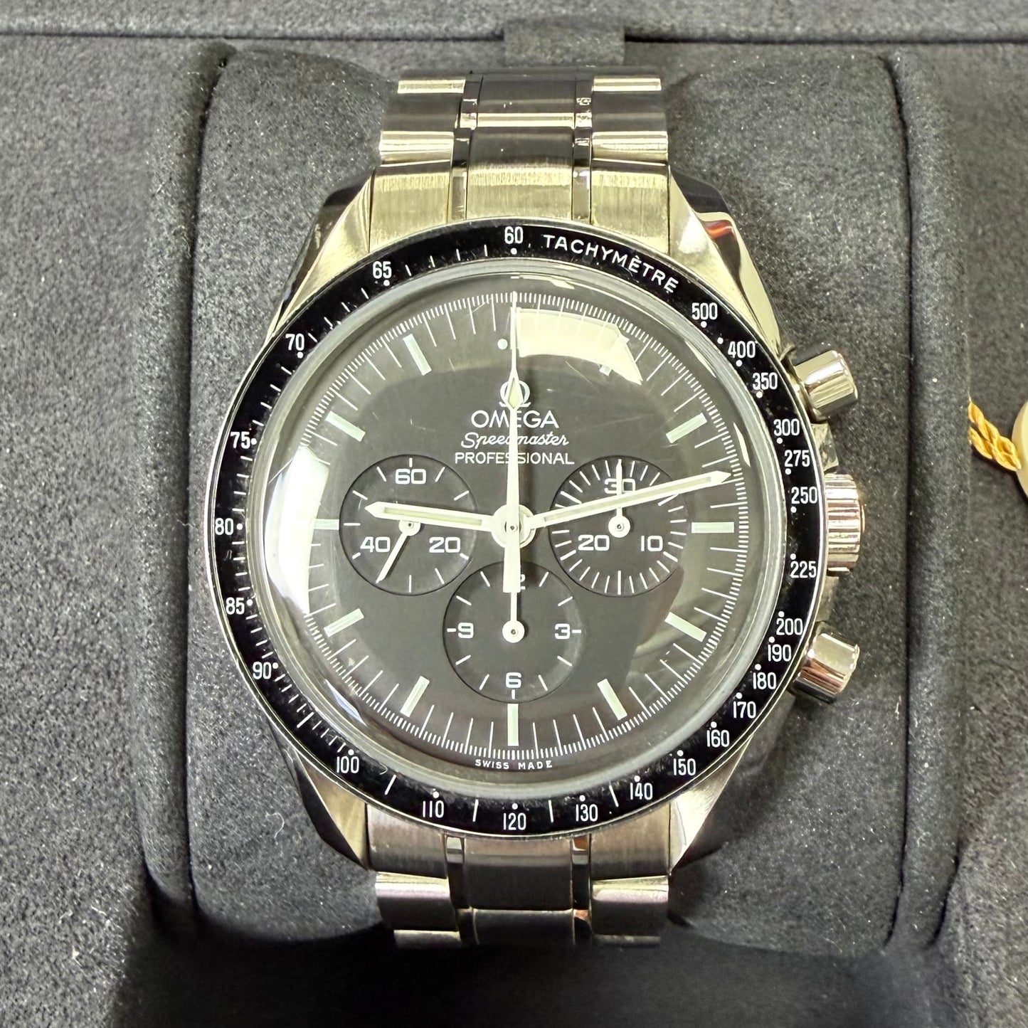 Omega Speedmaster Professional Moonwatch - 311.30.42.30.01.005