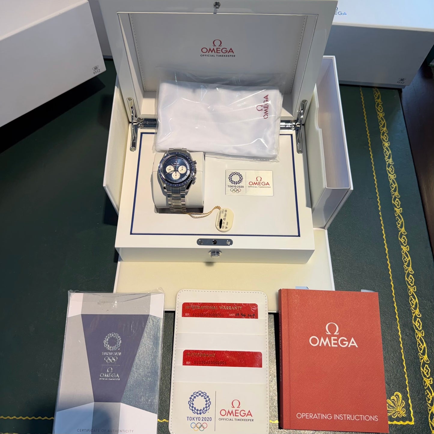 Omega Speedmaster Tokyo 2020 Limited Edition - 522.30.42.30.03.001