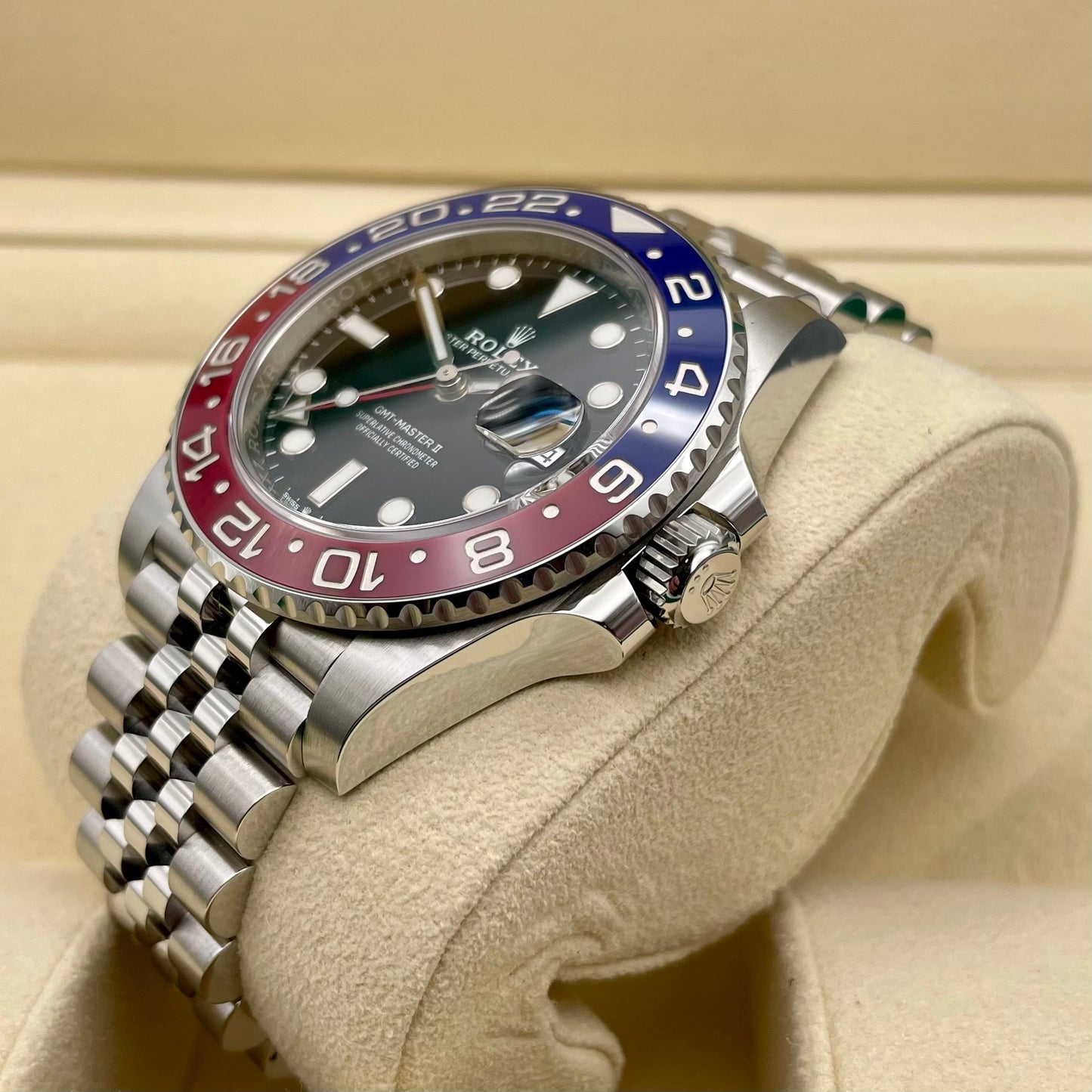 Rolex GMT-Master II - 126710BLRO