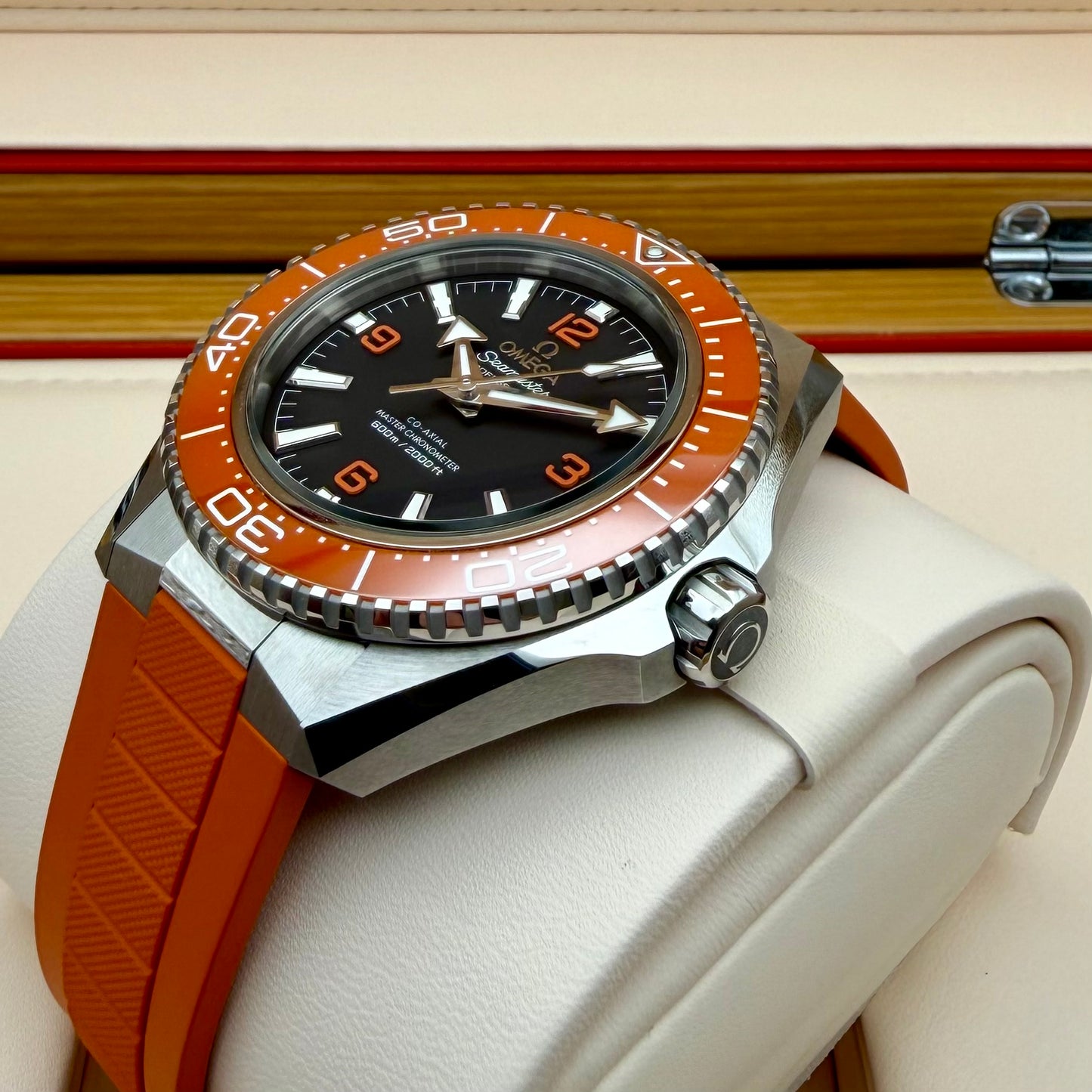 Omega Seamaster Planet Ocean - 217.32.42.21.01.004