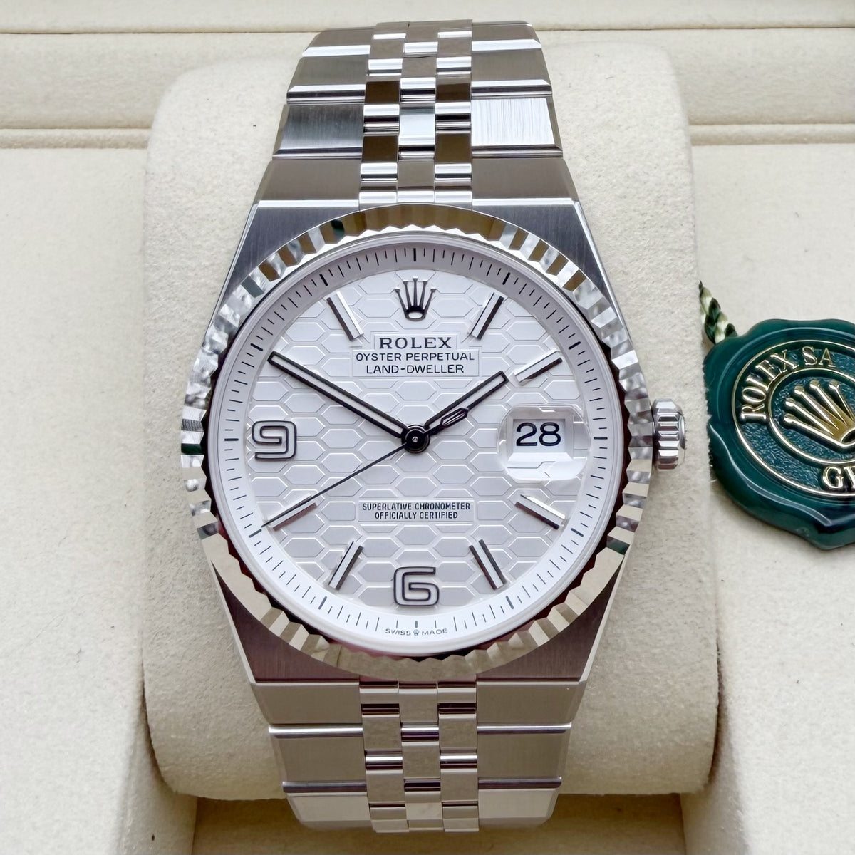 Rolex Land-Dweller 40 - 127334