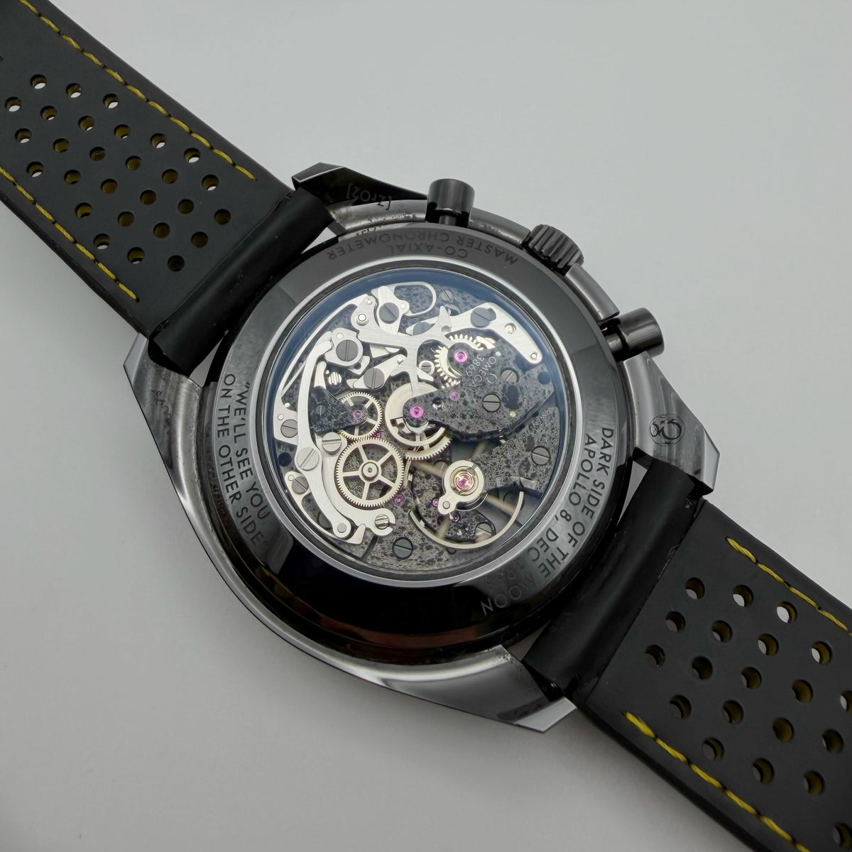Omega Speedmaster Dark Side of the Moon Apollo 8 - 310.92.44.50.01.001