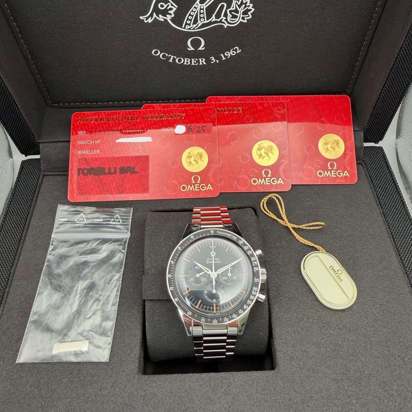 Omega Speedmaster „First Omega in Space“ - 310.30.40.50.06.001