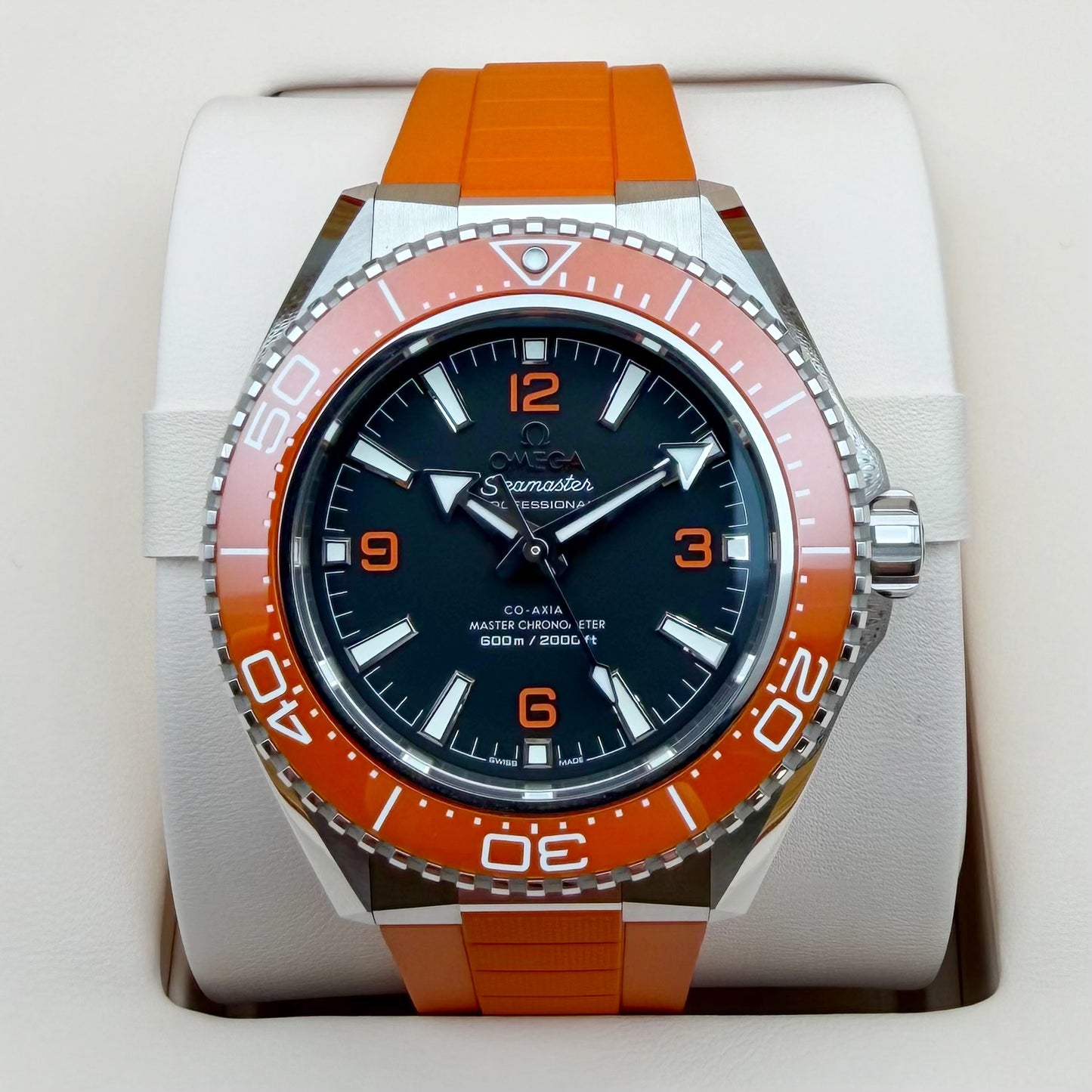Omega Seamaster Planet Ocean - 217.32.42.21.01.004