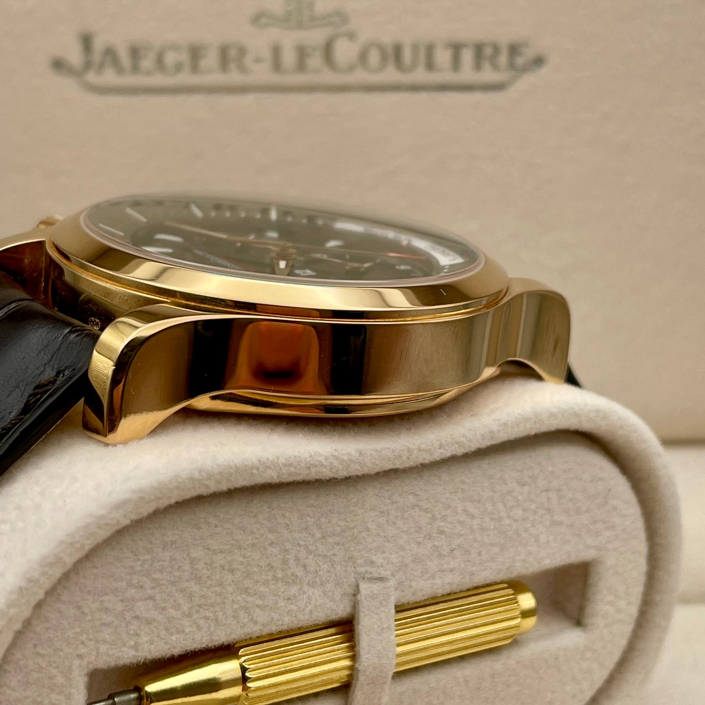 Jaeger-LeCoultre Master Compressor Geographic - 146.2.83