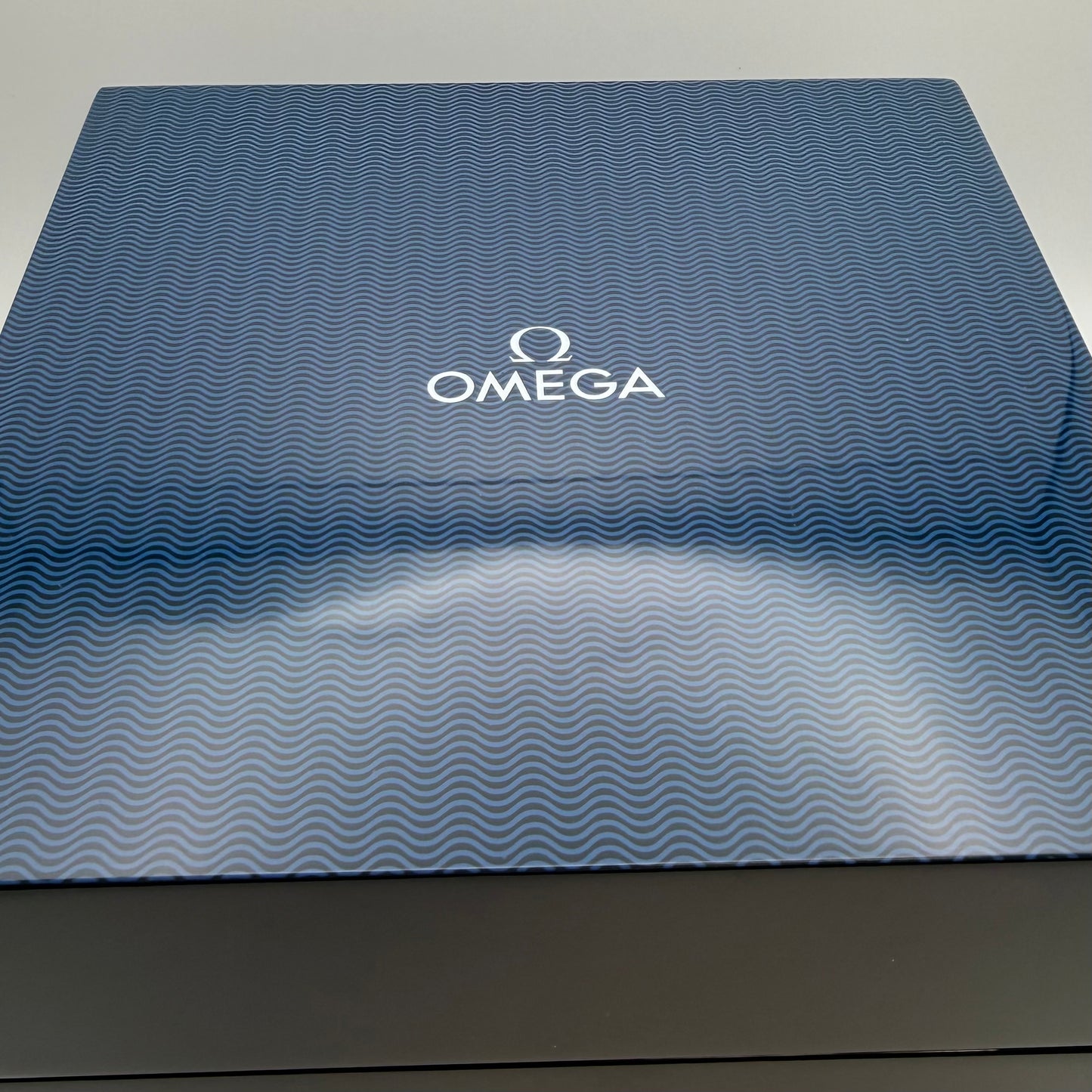 Omega Seamaster Diver 300M - 210.30.42.20.03.002