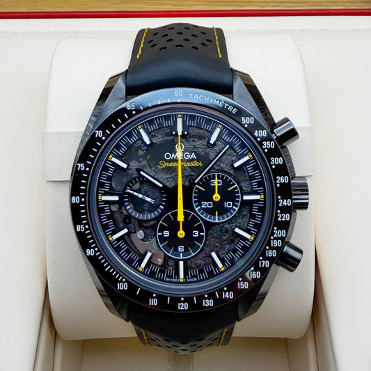 Omega Speedmaster Dark Side of the Moon Apollo 8 - 310.92.44.50.01.001