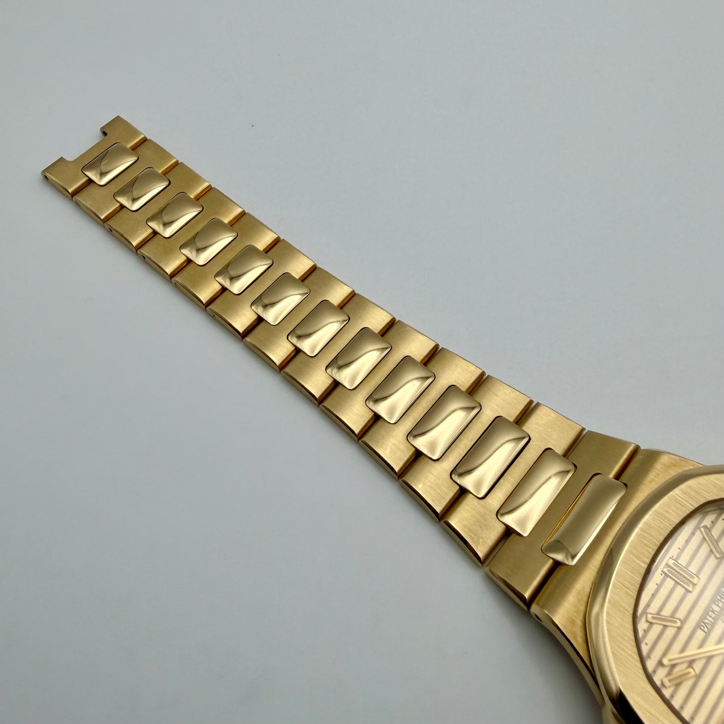 Patek Philippe Nautilus - 3800/001