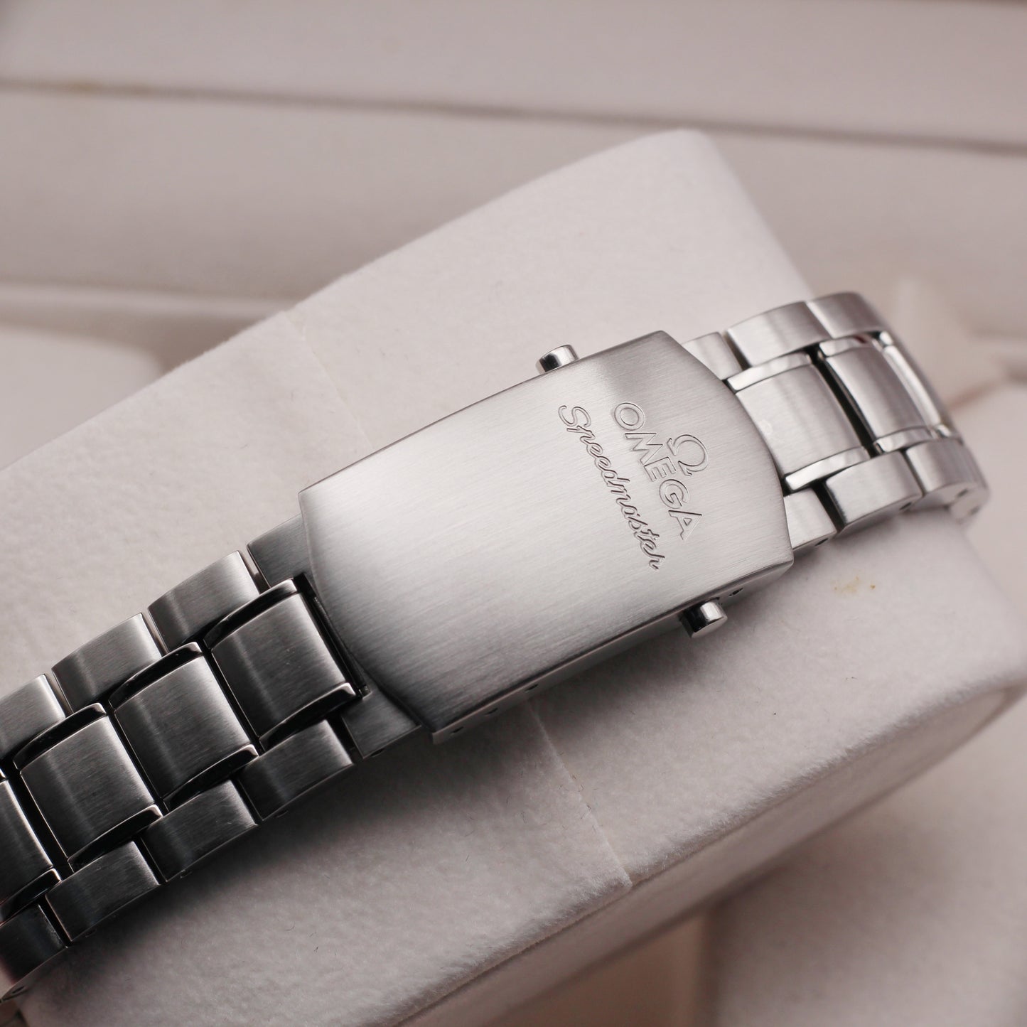 Omega Speedmaster Olympic - 323.10.40.40.04.001