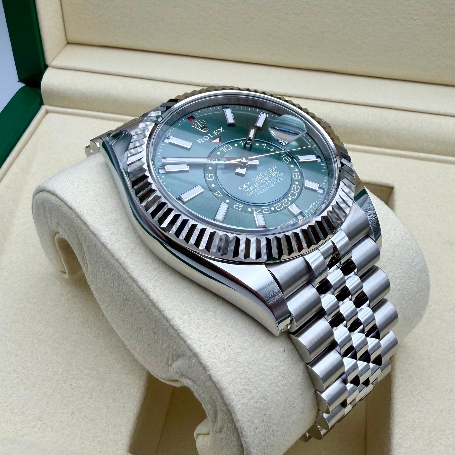 Rolex Sky-Dweller - 336934
